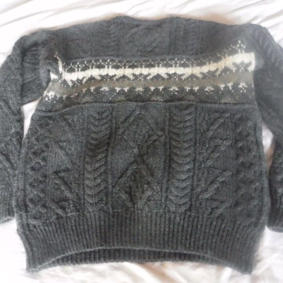 Celtic Country Wool Sweater Mens Size Small Large Sweater See Measurements - Picture 4 of 4